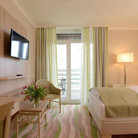 Seehotel Grossherzog Von Mecklenburg 4* Boltenhagen