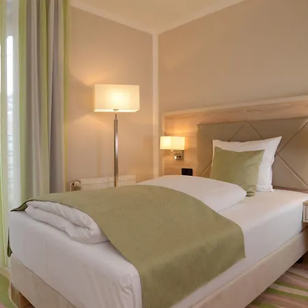 Seehotel Grossherzog Von Mecklenburg