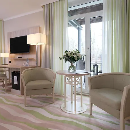 Seehotel Grossherzog Von Mecklenburg 4*