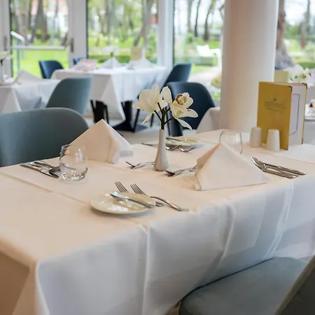 Seehotel Grossherzog Von Mecklenburg Hotell Boltenhagen (Ostseebad)