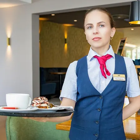 Seehotel Grossherzog Von Mecklenburg 4* بولتينهاجين