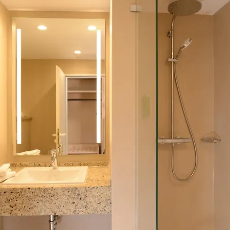 فندق Seehotel Grossherzog Von Mecklenburg