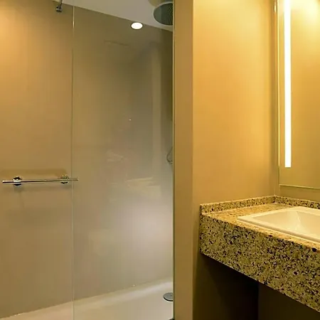 Seehotel Grossherzog Von Mecklenburg 4*