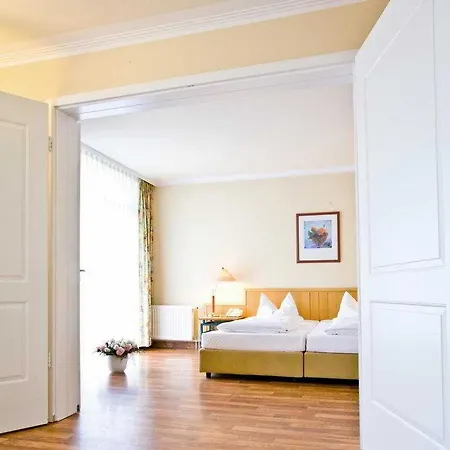 Hotel Seehotel Grossherzog Von Mecklenburg 4*