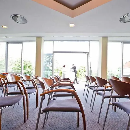 Szálloda Seehotel Grossherzog Von Mecklenburg 4*