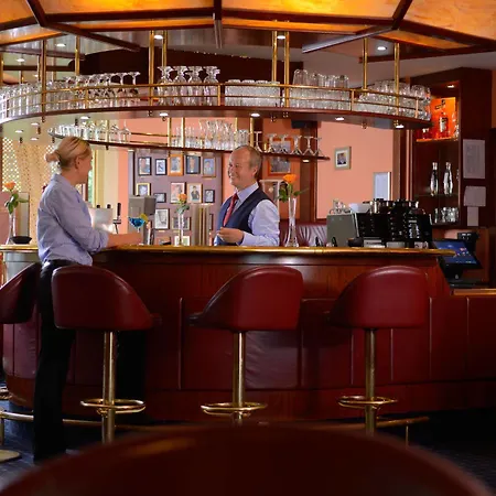 Seehotel Grossherzog Von Mecklenburg 4*
