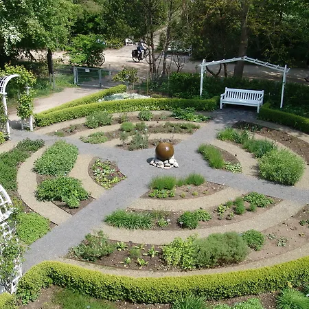 Seehotel Grossherzog Von Mecklenburg 4*